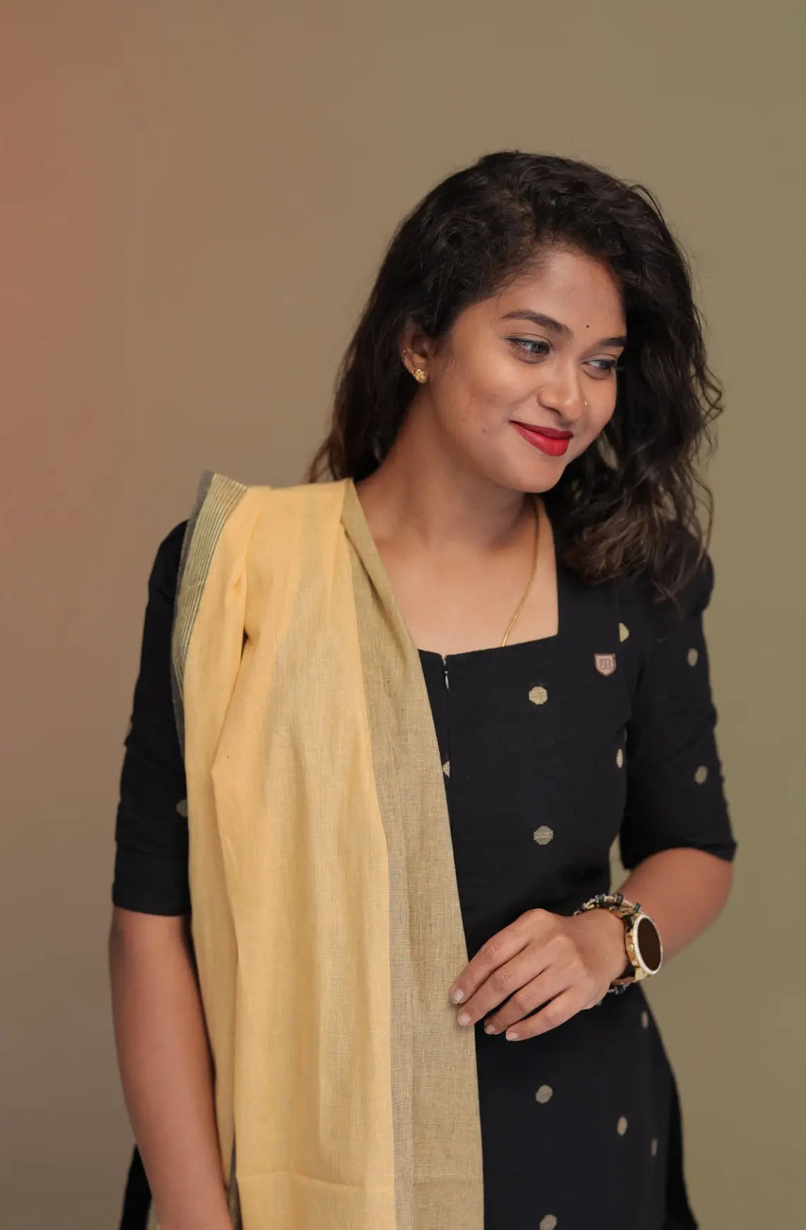 2 Pcs Handloom Suit Set - Black